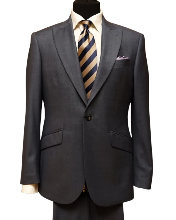 costum gri Hunter House disponibil în magazin